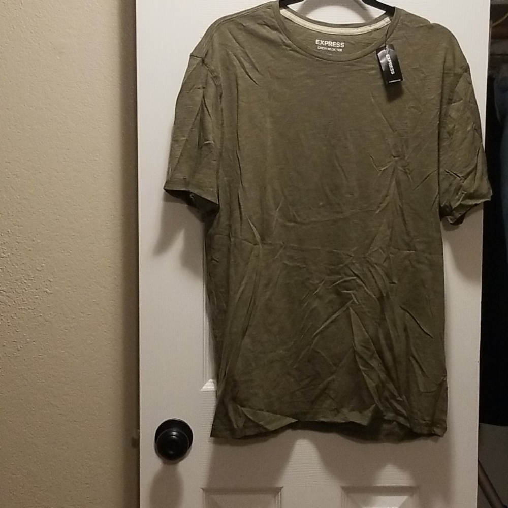 Short sleeve shirt